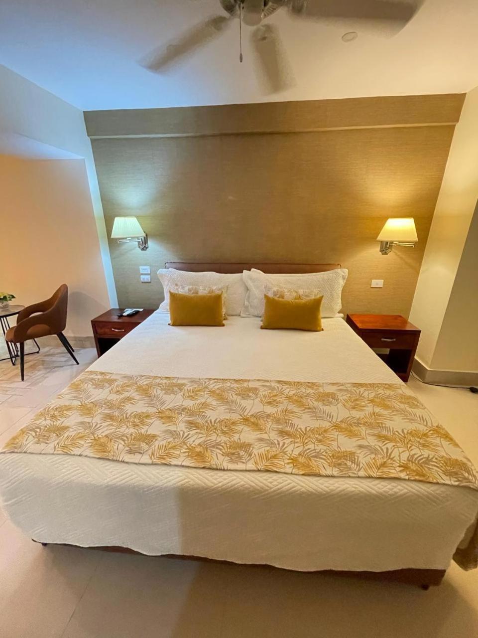 Nilka Hotel Boutique Samana Exterior photo